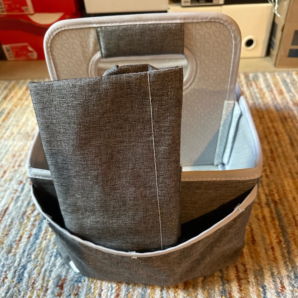 Munchkin diaper caddy/organizer